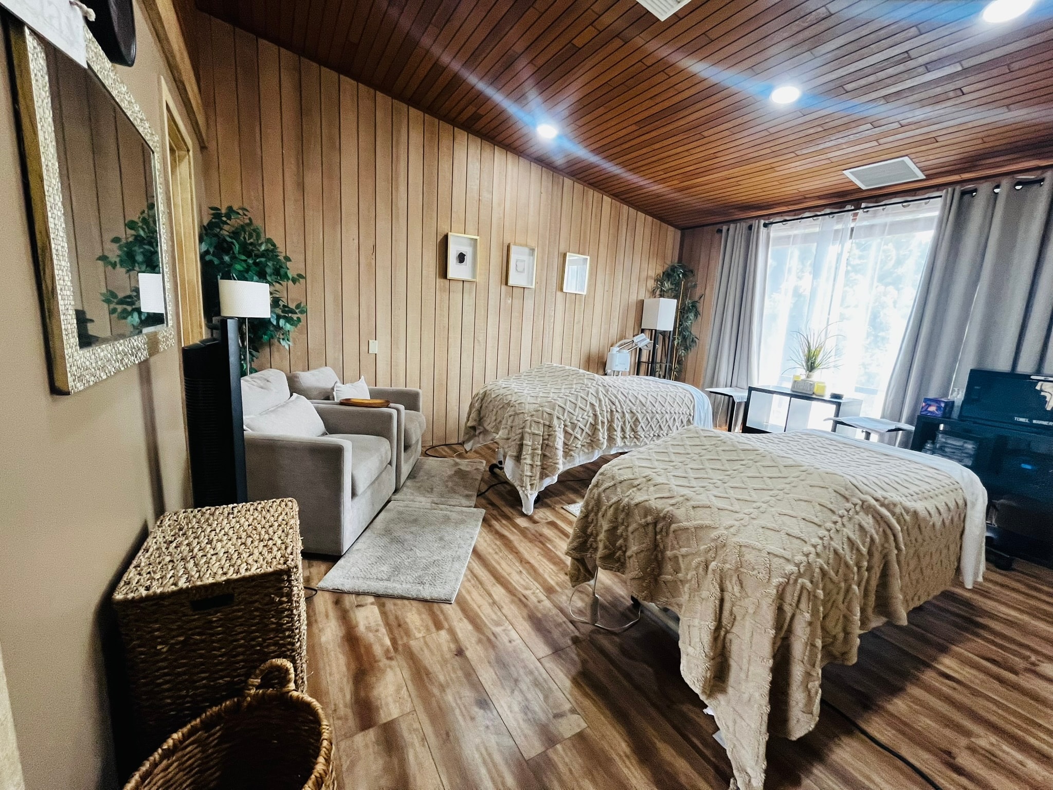 Romantic couples spa suite with candles