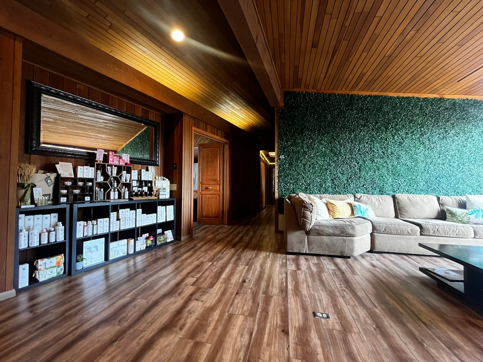 Relaxing massage therapy treatment